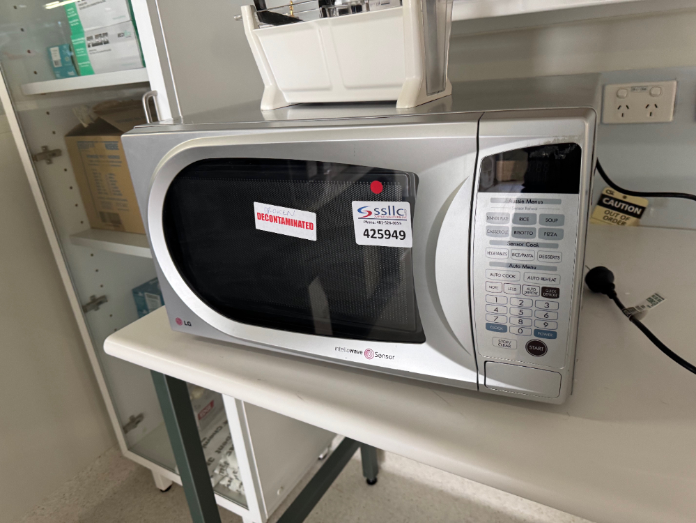 Image of LG Intellowave Microwave Oven